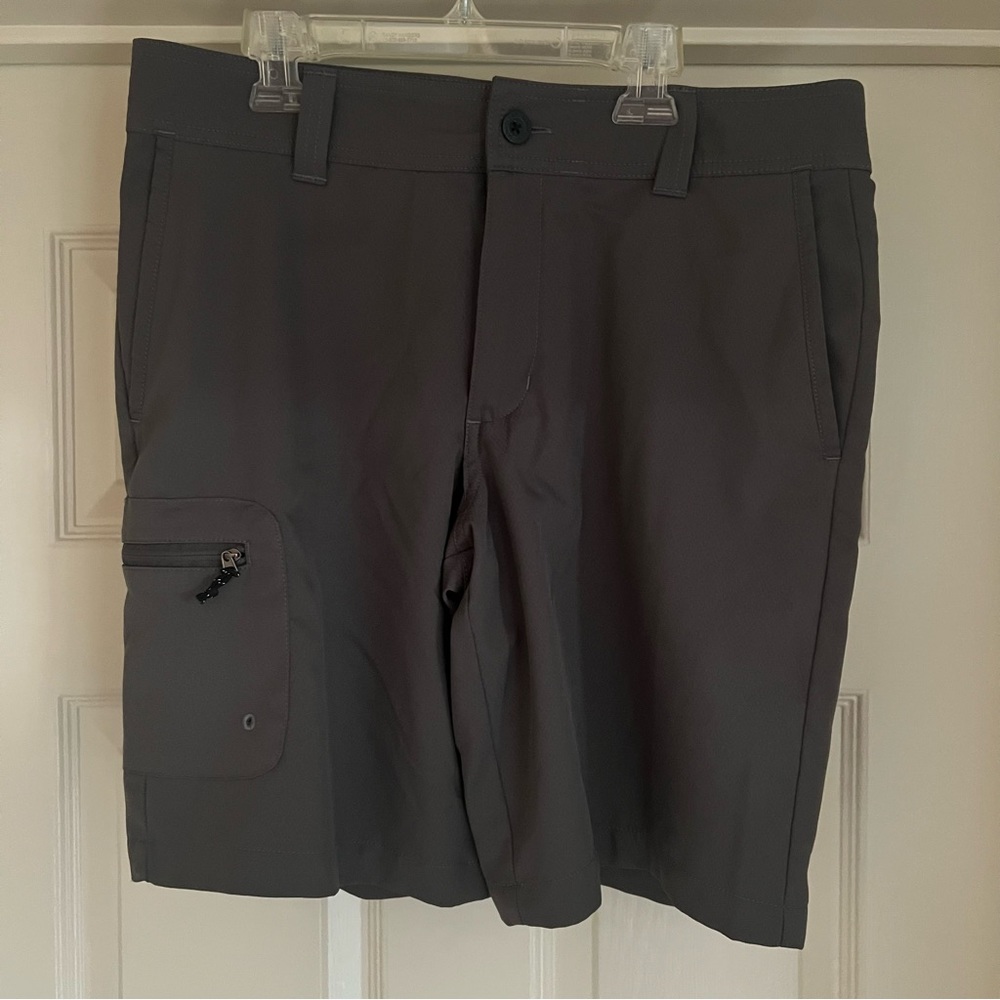 Magellan Fishing Shorts 30 Fish Gear Lightweight Water Repellent Gray Men's